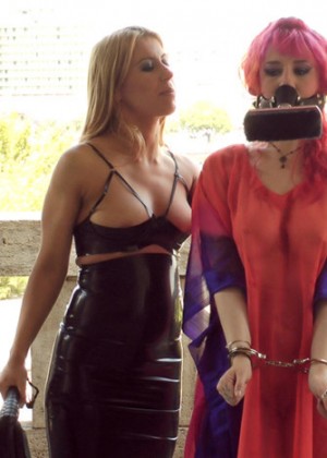 Bella Beretta, Nikki Thorne, Proxy Paige - Outdoor porn gallery № 3492016