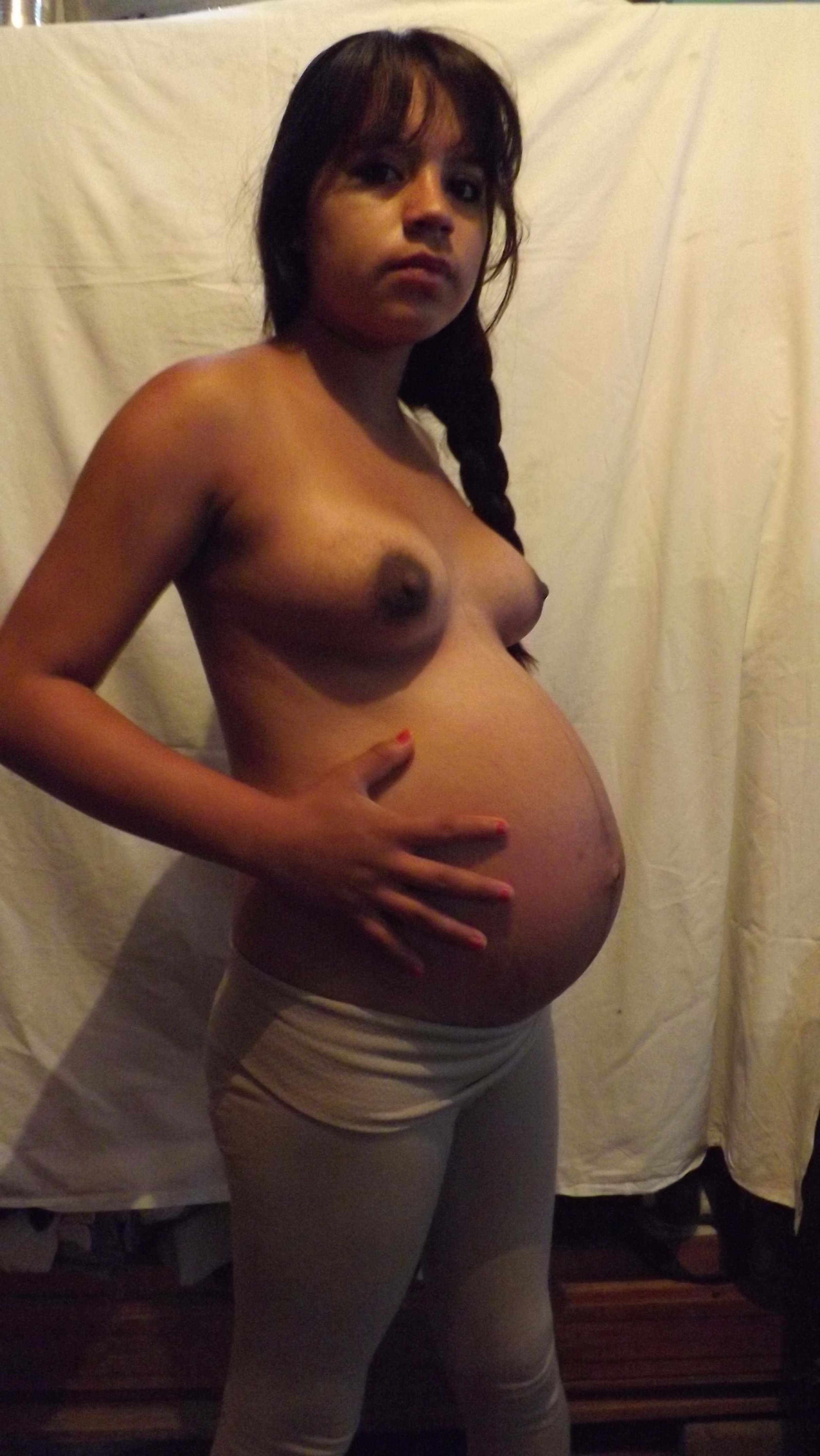 Pregnant Latina Tits